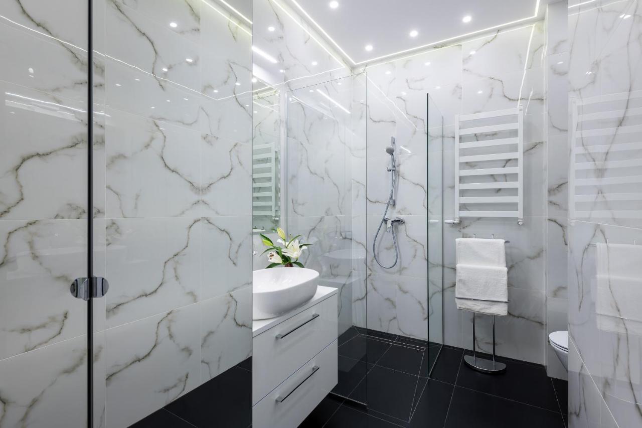 Marszalkowska Center Serviced Apartments Varşova Dış mekan fotoğraf